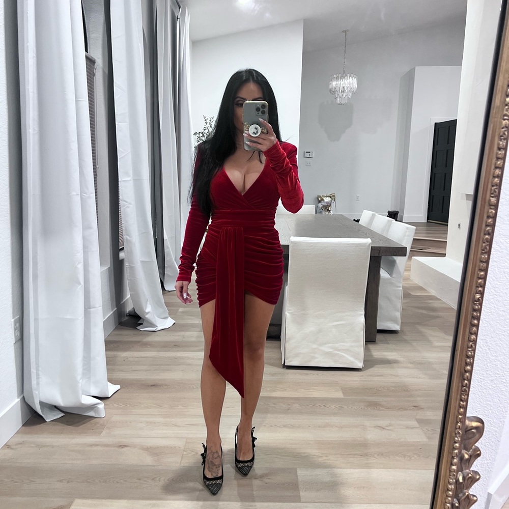 Red velvet Mini dress size XS from Shein